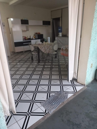 Imagem Casa com 3 Quartos à Venda, 300 m² em São Dimas - Guaratinguetá Imagem Casa com 3 Quartos à Venda, 300 m² em São Dimas - Guaratinguetá
