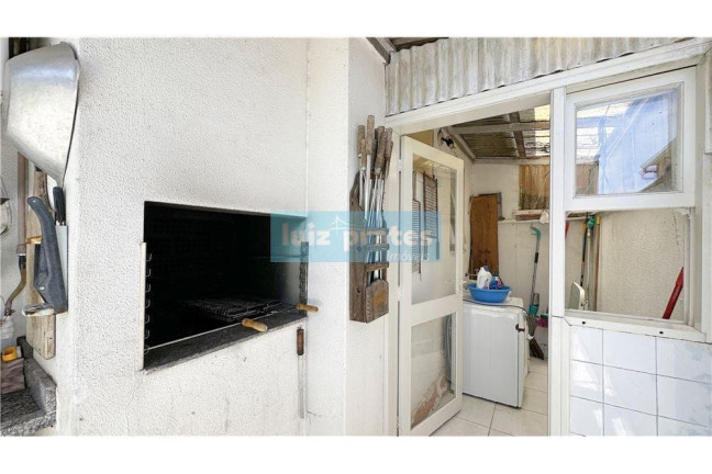 Imagem Apartamento com 1 Quarto à Venda, 105 m² em Petrópolis - Porto Alegre