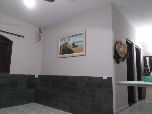Imagem Casa com 2 Quartos à Venda, 297 m² em Vila Loty - Itanhaém