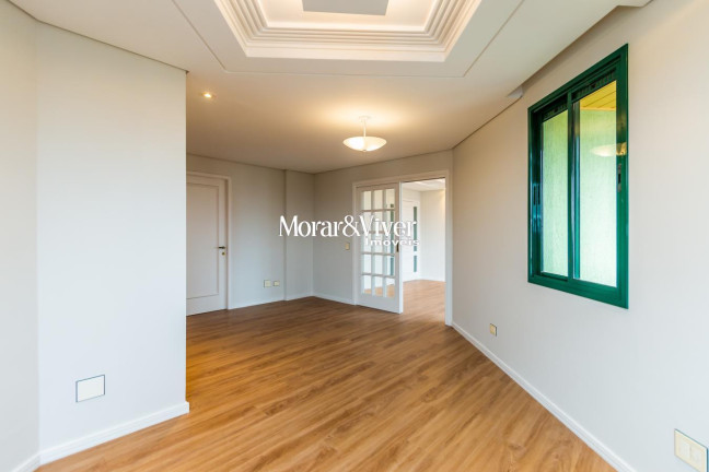 Imagem Apartamento com 3 Quartos à Venda, 149 m² em Centro - Curitiba