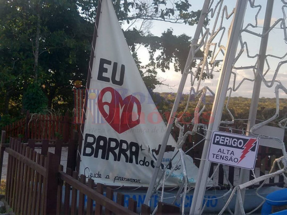 Imagem Sobrado com 4 Quartos à Venda, em Barra Do Saí - Itapoá Imagem Sobrado com 4 Quartos à Venda, em Barra Do Saí - Itapoá