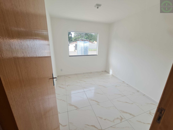 Imagem Casa com 2 Quartos à Venda, 58 m² em Cara Cara - Ponta Grossa Imagem Casa com 2 Quartos à Venda, 58 m² em Cara Cara - Ponta Grossa