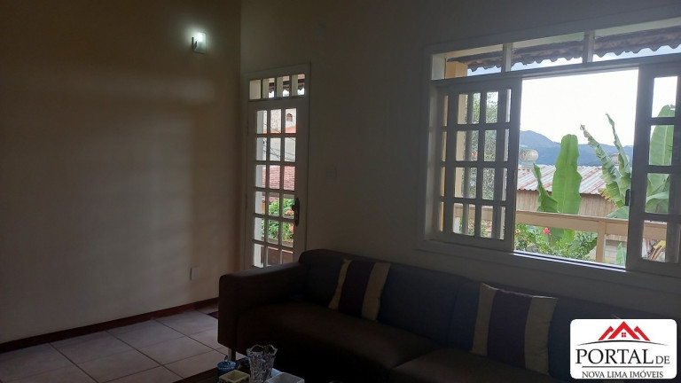 Imagem Casa com 3 Quartos à Venda, 200 m² em Vila Odete - Nova Lima