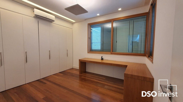 Imagem Casa com 4 Quartos à Venda, 900 m² em Jardim Luzitânia - São Paulo