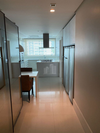 Imagem Apartamento com 3 Quartos à Venda, 230 m² em Fazenda - Itajaí Imagem Apartamento com 3 Quartos à Venda, 230 m² em Fazenda - Itajaí