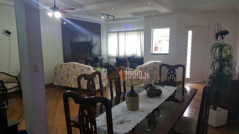 Imagem Sobrado com 3 Quartos à Venda, 370 m² em Vila Marieta - São Paulo Imagem Sobrado com 3 Quartos à Venda, 370 m² em Vila Marieta - São Paulo