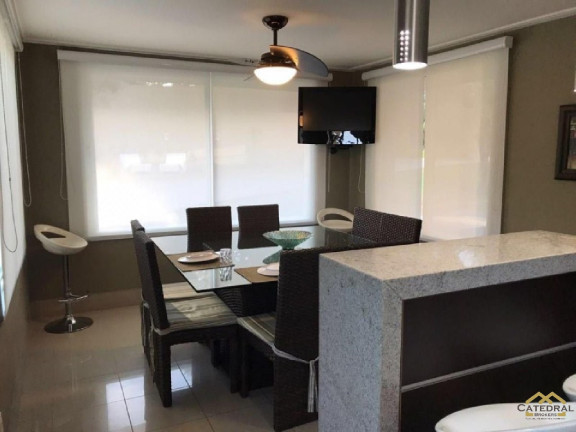 Imagem Sobrado com 3 Quartos à Venda, 2.000 m² em Jardim Novo Mundo - Jundiaí
