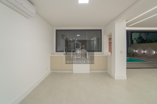 Imagem Casa com 3 Quartos à Venda, 278 m² em Alphaville - Santana De Parnaíba Imagem Casa com 3 Quartos à Venda, 278 m² em Alphaville - Santana De Parnaíba