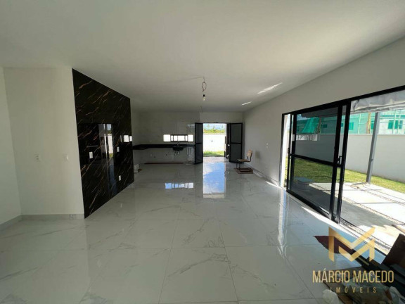 Imagem Casa com 4 Quartos à Venda, 300 m² em Cidade Alpha - Eusébio