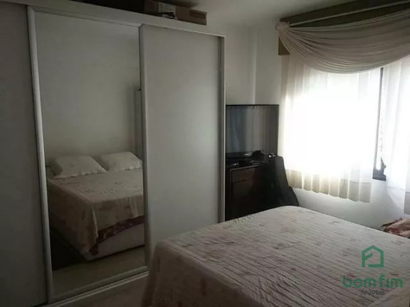Imagem Apartamento com 2 Quartos à Venda, 74 m² em Menino Deus - Porto Alegre Imagem Apartamento com 2 Quartos à Venda, 74 m² em Menino Deus - Porto Alegre