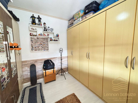 Imagem Casa com 3 Quartos à Venda, 250 m² em Centro - Balneário Barra Do Sul Imagem Casa com 3 Quartos à Venda, 250 m² em Centro - Balneário Barra Do Sul