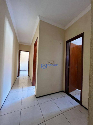 Imagem Casa com 4 Quartos à Venda, 150 m² em Maraponga - Fortaleza Imagem Casa com 4 Quartos à Venda, 150 m² em Maraponga - Fortaleza