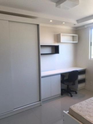 Imagem Apartamento com 2 Quartos à Venda, 60 m² em Cedro - Camboriú