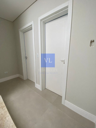 Imagem Casa com 3 Quartos à Venda, 210 m² em Jardim Social - Curitiba