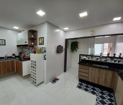 Imagem Apartamento com 4 Quartos à Venda, 170 m² em Guilhermina - Praia Grande Imagem Apartamento com 4 Quartos à Venda, 170 m² em Guilhermina - Praia Grande