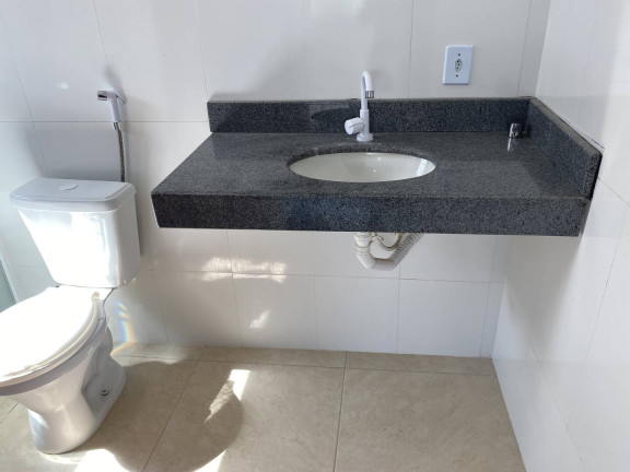 Imagem Casa com 3 Quartos à Venda, 215 m² em Coqueiral - Araruama