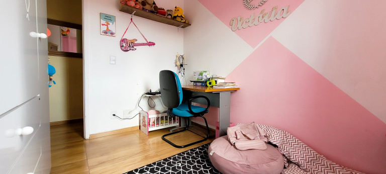 Imagem Imóvel com 2 Quartos à Venda, 46 m² em Jardim Marilu - Carapicuíba
