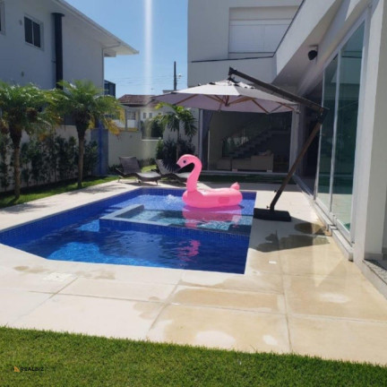 Imagem Casa com 5 Quartos à Venda, 470 m² em Palmas - Governador Celso Ramos