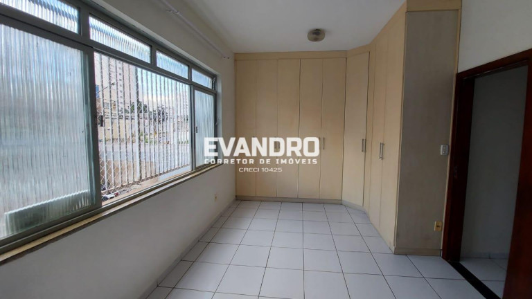 Imagem Apartamento com 3 Quartos à Venda, 123 m² em Quilombo - Cuiabá