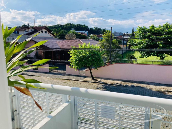 Imagem Casa com 3 Quartos à Venda, 141 m² em Itaum - Joinville