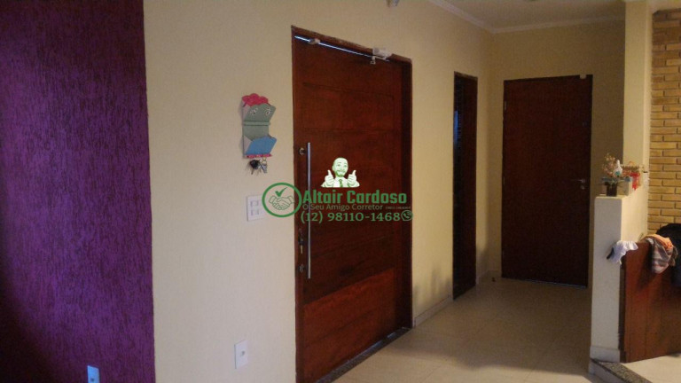 Imagem Casa de Condomínio com 5 Quartos à Venda, 500 m² em Centro - Jambeiro