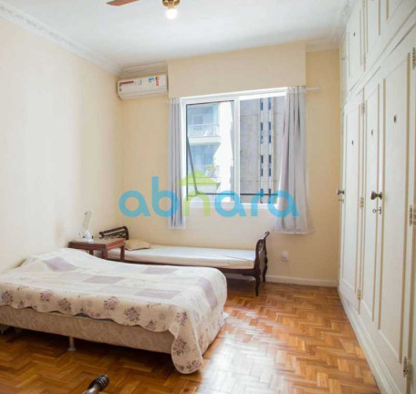 Imagem Apartamento com 3 Quartos à Venda, 250 m² em Copacabana - Rio De Janeiro Imagem Apartamento com 3 Quartos à Venda, 250 m² em Copacabana - Rio De Janeiro