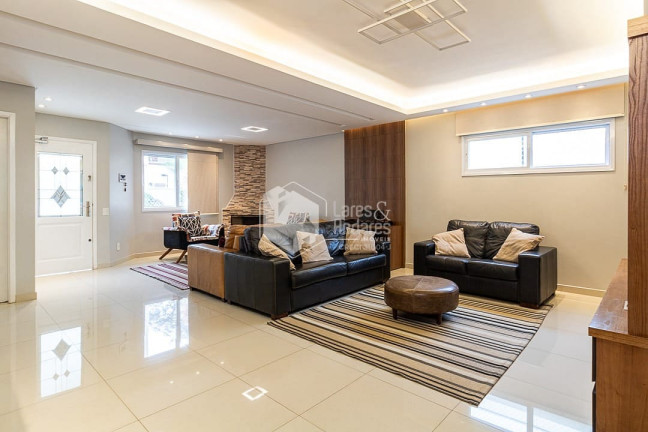 Imagem Casa com 4 Quartos à Venda, 307 m² em Jardim Prudência - São Paulo Imagem Casa com 4 Quartos à Venda, 307 m² em Jardim Prudência - São Paulo