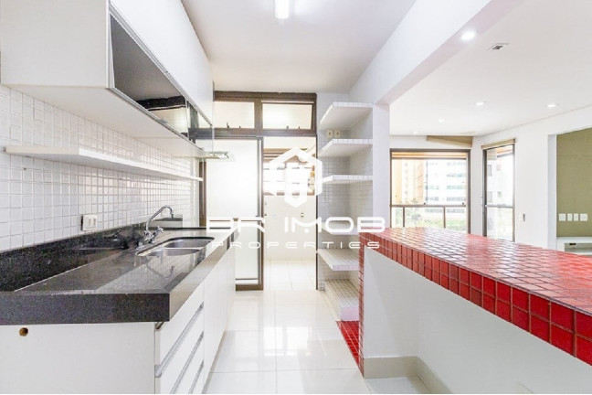 Imagem Imóvel com 2 Quartos à Venda, 90 m² em Vila Suzana - São Paulo