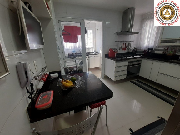 Imagem Imóvel com 3 Quartos à Venda, 115 m² em Pitangueiras - Guarujá Imagem Imóvel com 3 Quartos à Venda, 115 m² em Pitangueiras - Guarujá