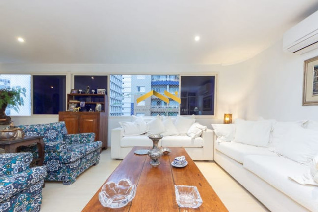 Imagem Apartamento com 3 Quartos à Venda, 130 m² em Itaim - São Paulo