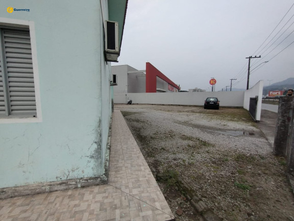 Imagem Terreno à Venda, 913 m² em Centro - Biguaçu Imagem Terreno à Venda, 913 m² em Centro - Biguaçu