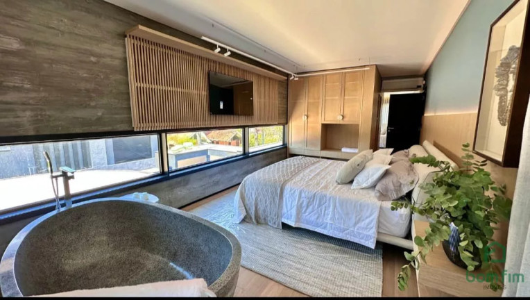 Imagem Casa com 5 Quartos à Venda, 601 m² em Centro - Xangri-lá Imagem Casa com 5 Quartos à Venda, 601 m² em Centro - Xangri-lá