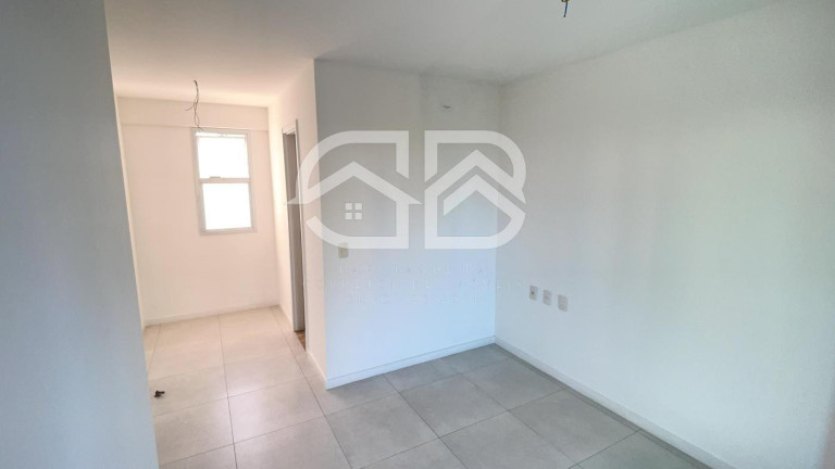 Imagem Apartamento com 2 Quartos à Venda, 90 m² em Guararapes - Fortaleza