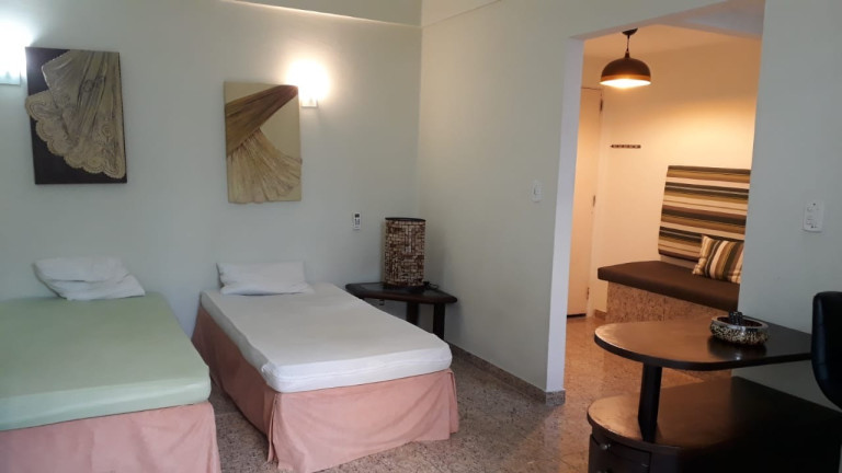 Imagem Apartamento com 1 Quarto à Venda,  em Copacabana - Rio De Janeiro