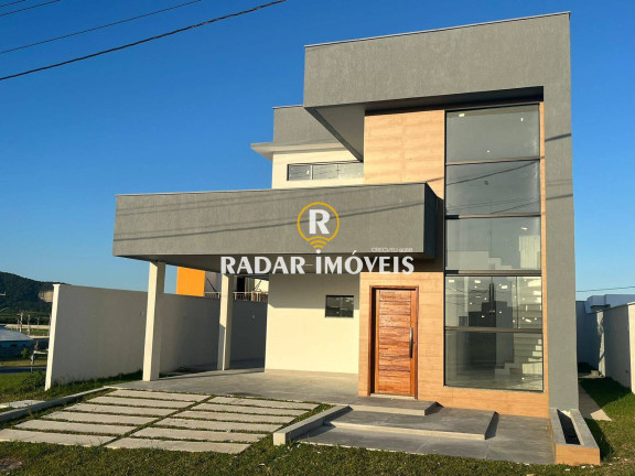 Casa com 3 Quartos à Venda, 252 m² em Nova São Pedro - São Pedro Da Aldeia