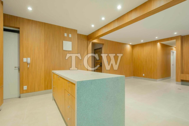 Imagem Apartamento com 2 Quartos à Venda, 95 m² em Itaim Bibi - São Paulo