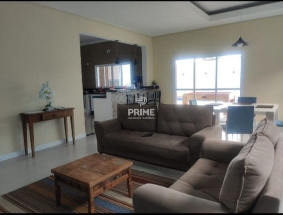 Imagem Casa com 3 Quartos à Venda, 208 m² em Getuba - Caraguatatuba