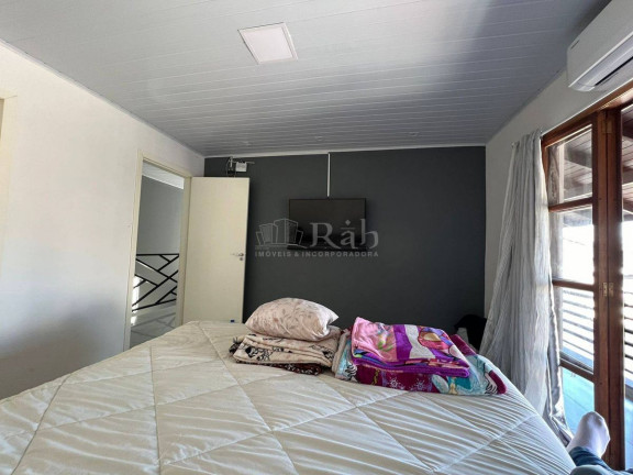 Imagem Sobrado com 2 Quartos à Venda, 200 m² em São Vicente - Itajaí Imagem Sobrado com 2 Quartos à Venda, 200 m² em São Vicente - Itajaí