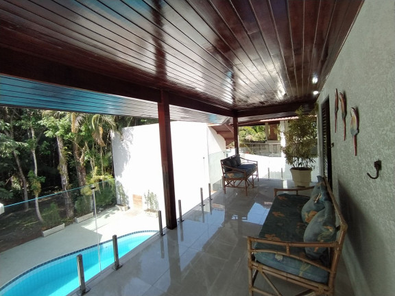 Imagem Imóvel com 4 Quartos à Venda, em Riviera - Bertioga Imagem Imóvel com 4 Quartos à Venda, em Riviera - Bertioga