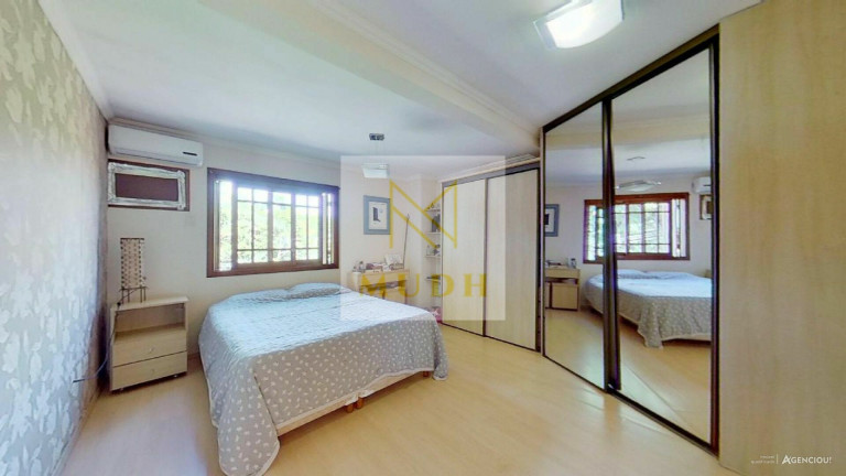 Imagem Casa com 3 Quartos à Venda, 214 m² em Tristeza - Porto Alegre