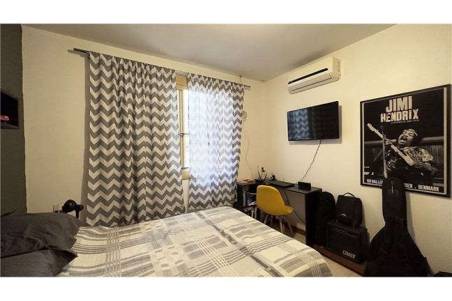 Imagem Casa com 3 Quartos à Venda, em Passo Da Areia - Porto Alegre Imagem Casa com 3 Quartos à Venda, em Passo Da Areia - Porto Alegre