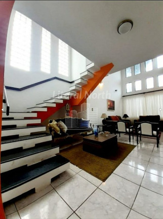 Imagem Sobrado com 5 Quartos à Venda, 350 m² em São Judas - Itajaí Imagem Sobrado com 5 Quartos à Venda, 350 m² em São Judas - Itajaí
