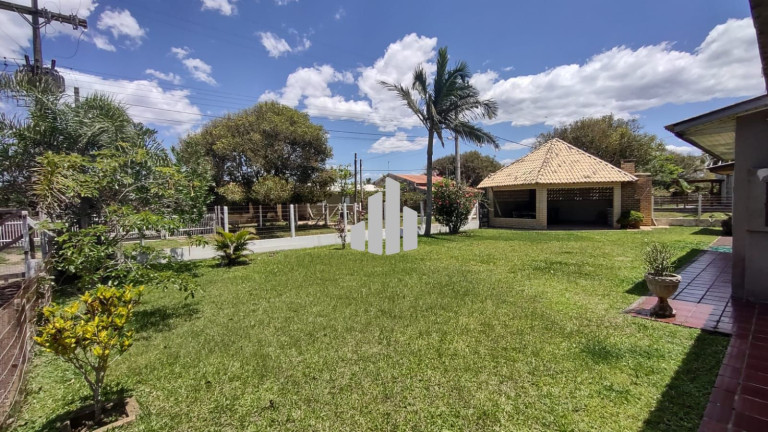 Imagem Casa com 3 Quartos à Venda, 195 m² em Praia Itapeva - Torres Imagem Casa com 3 Quartos à Venda, 195 m² em Praia Itapeva - Torres