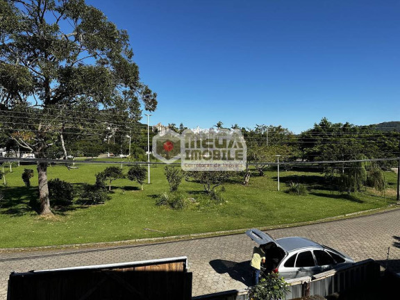 Imagem Casa com 3 Quartos à Venda, 187 m² em Córrego Grande - Florianópolis Imagem Casa com 3 Quartos à Venda, 187 m² em Córrego Grande - Florianópolis