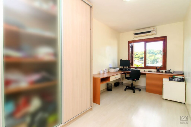 Imagem Casa com 3 Quartos à Venda, 136 m² em Espírito Santo - Porto Alegre