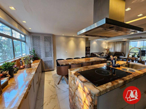 Imagem Apartamento com 3 Quartos à Venda ou Locação, 136 m² em Petrópolis - Porto Alegre Imagem Apartamento com 3 Quartos à Venda ou Locação, 136 m² em Petrópolis - Porto Alegre