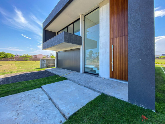 Imagem Casa de Condomínio com 4 Quartos à Venda, 400 m² em Praia Da Cal - Torres