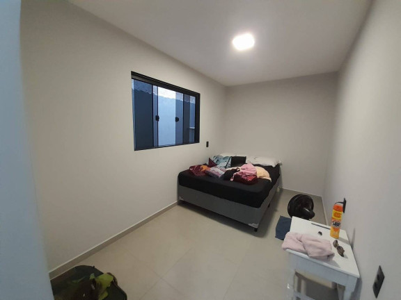 Imagem Casa com 4 Quartos para Temporada, 150 m² em Zimbros - Bombinhas Imagem Casa com 4 Quartos para Temporada, 150 m² em Zimbros - Bombinhas