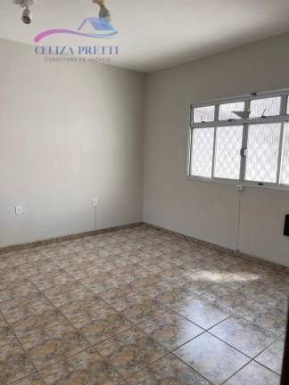 Imagem Casa com 5 Quartos à Venda, 260 m² em Centro De Vila Velha - Vila Velha