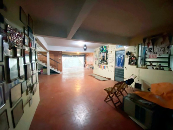 Imagem Casa com 3 Quartos à Venda, 340 m² em Três Figueiras - Porto Alegre